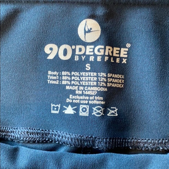 2 pairs of 90 degree by reflex workout leggings. - Picture 6 of 8